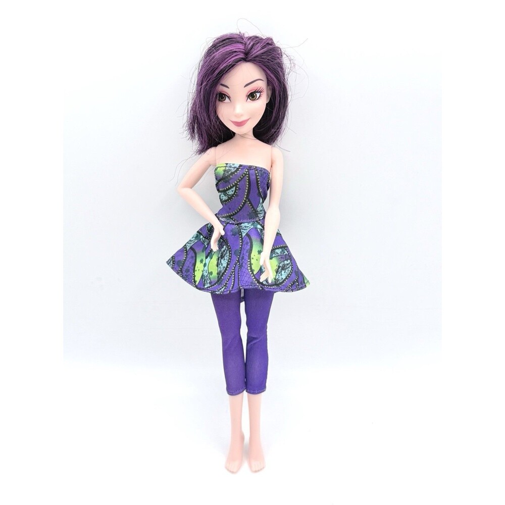 Disney‎ Descendants MAL Isle Of The Lost Original Doll With Dress